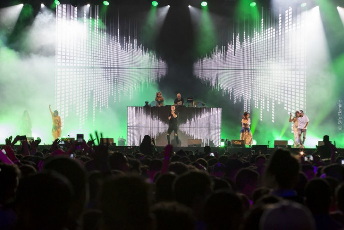 5437685854_d630fceaff_b-