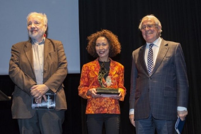 5437685854_d630fceaff_b-