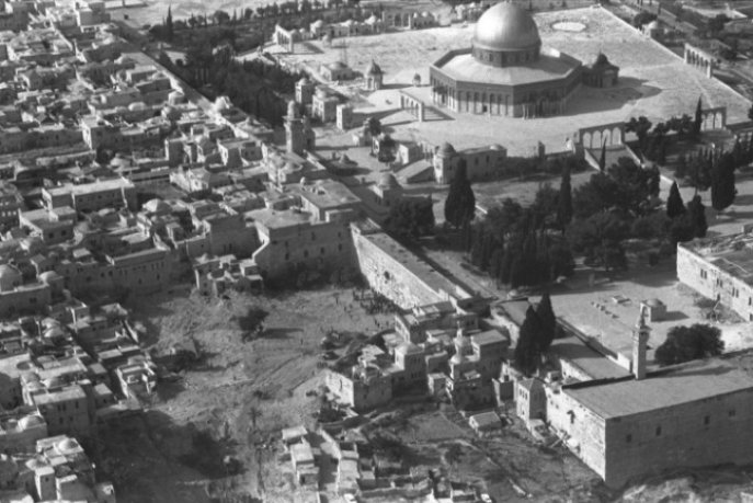 5437685854_d630fceaff_b-