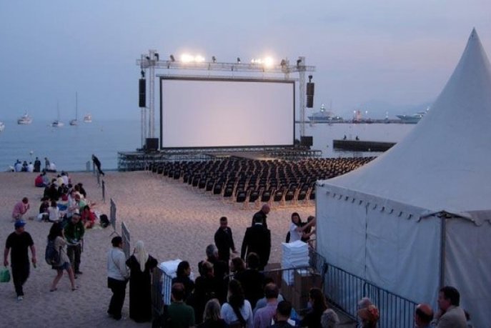 5437685854_d630fceaff_b-