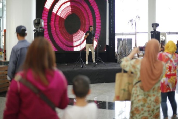 5437685854_d630fceaff_b-