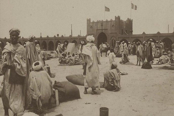 5437685854_d630fceaff_b-