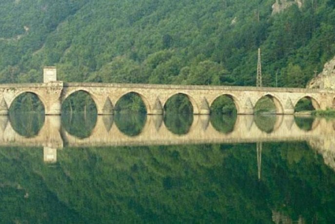 5437685854_d630fceaff_b-