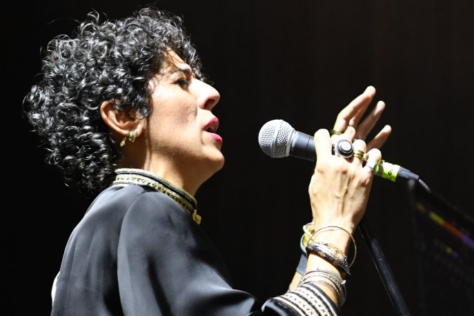 5437685854_d630fceaff_b-