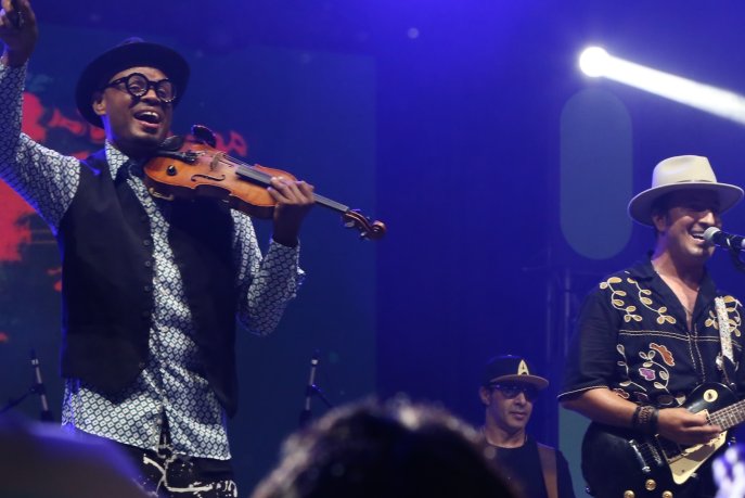 5437685854_d630fceaff_b-