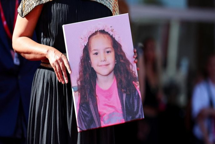 5437685854_d630fceaff_b-