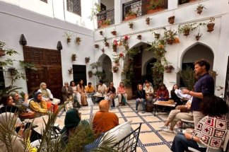 artistes-et-designers-qataris-a-marrakech-visitent-les-arts-architecturaux-et-traditionnels-marocains